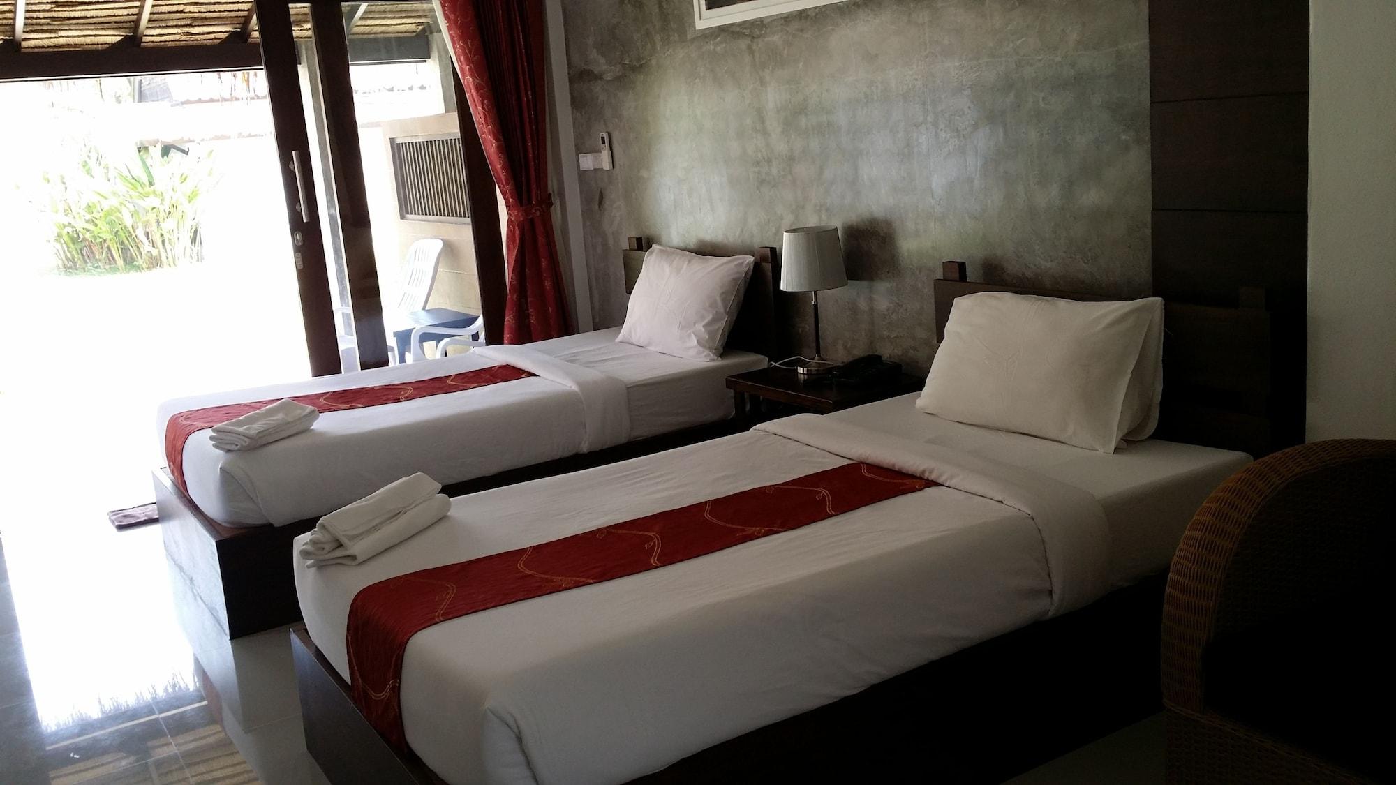 Nana Beach Hotel & Resort Pathiu Dış mekan fotoğraf