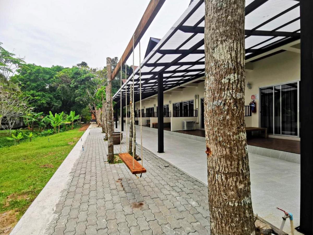 Nana Beach Hotel & Resort Pathiu Dış mekan fotoğraf
